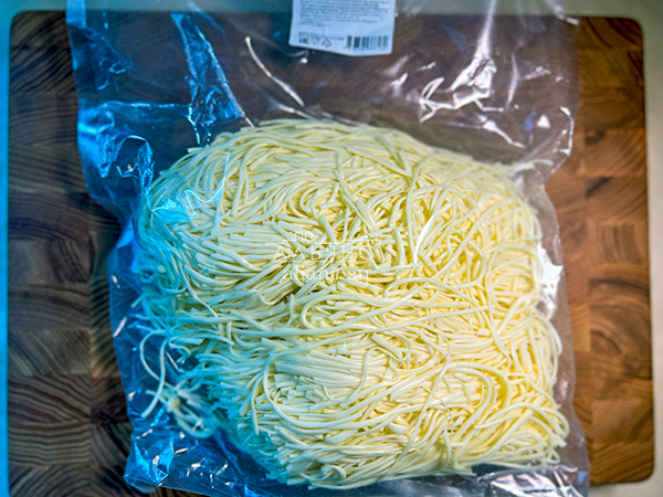 Сырный продукт ФЕРМЕРСКИЙ паутинка белая в Луховицах
