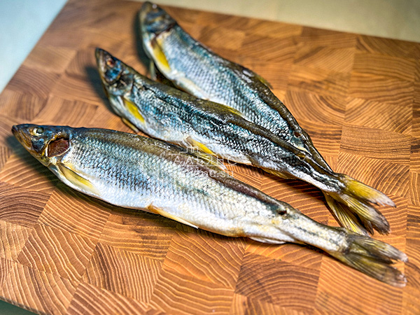 Корюшка без икры вяленая ГОСТ (крупная) в Луховицах