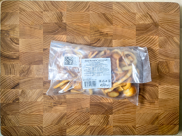 Сыр 150 гр ГОРНЫЙ СЫРОВАР (Ассорти копчёный) в Луховицах