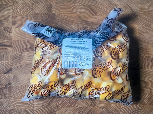 Сыр 1 кг ГОРНЫЙ СЫРОВАР (Бочонок копчёный с паприкой) в Луховицах